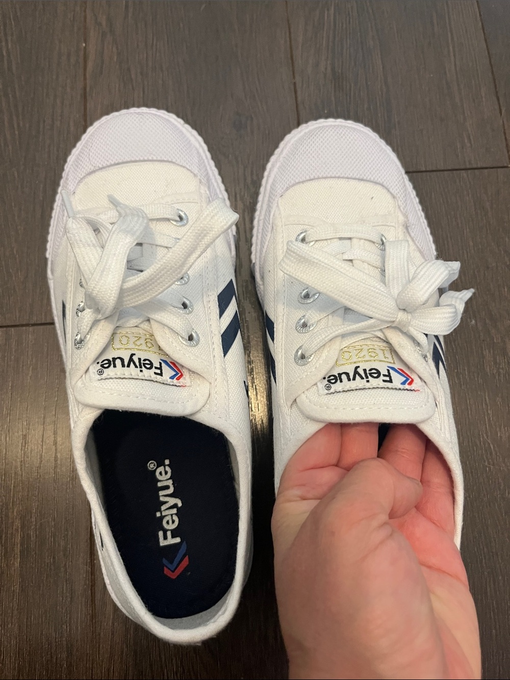 Feiyue 1920 White martial arts Canvas Sneakers, women’s size 7, like new - Picture 7 of 9